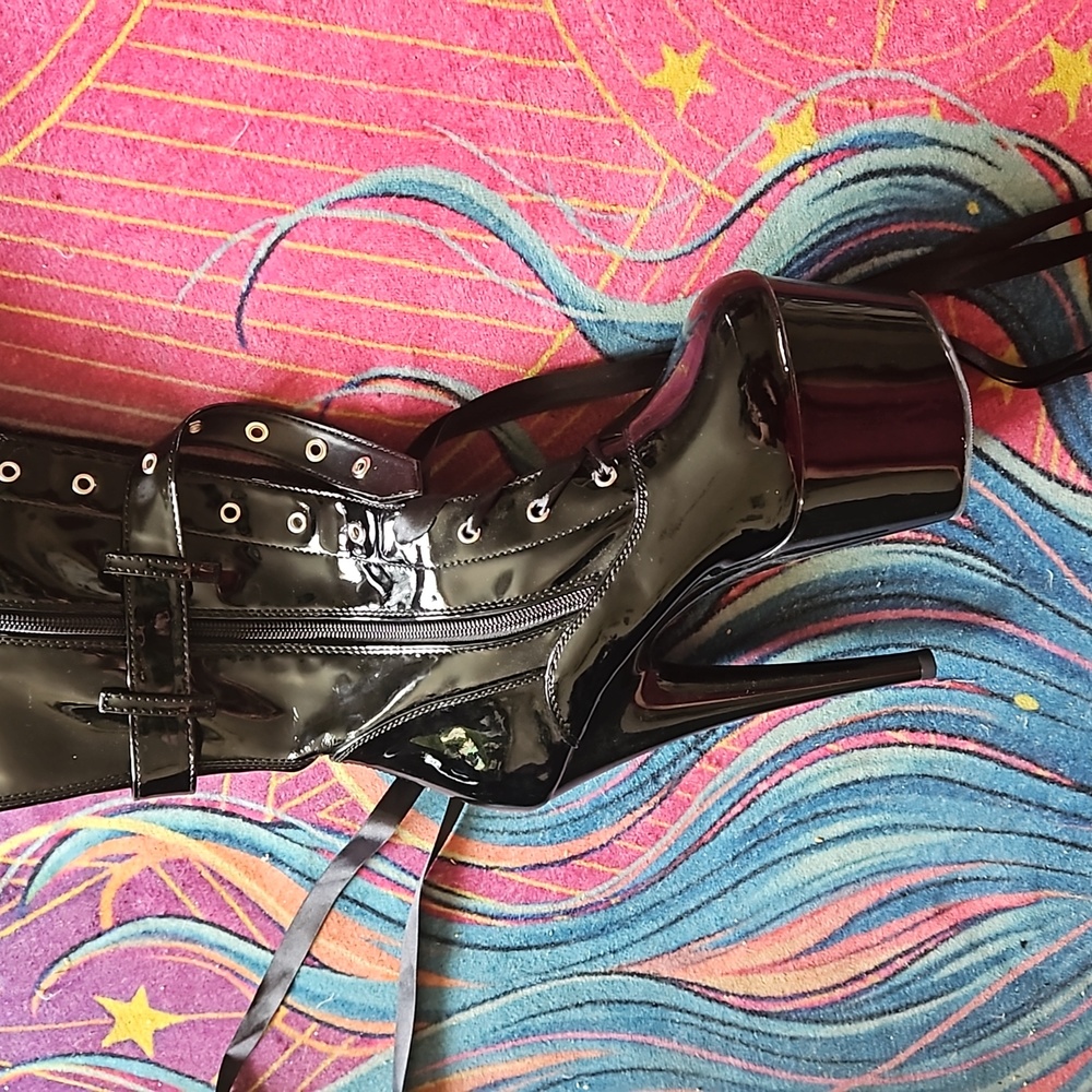 Pleaser Thigh High Boots sz 8